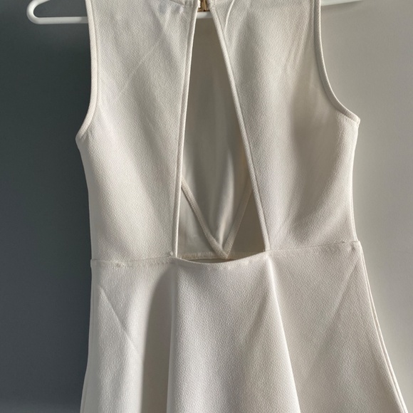 White Open Back Tank - Picture 2 of 3